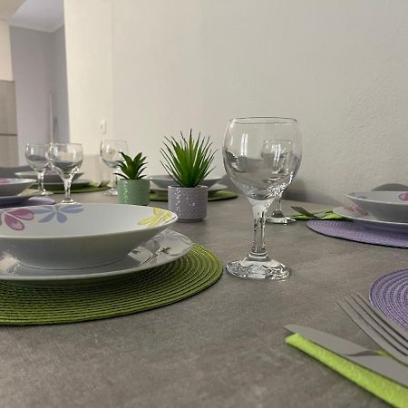 Litsa'S Apartment 伊古迈尼察 外观 照片