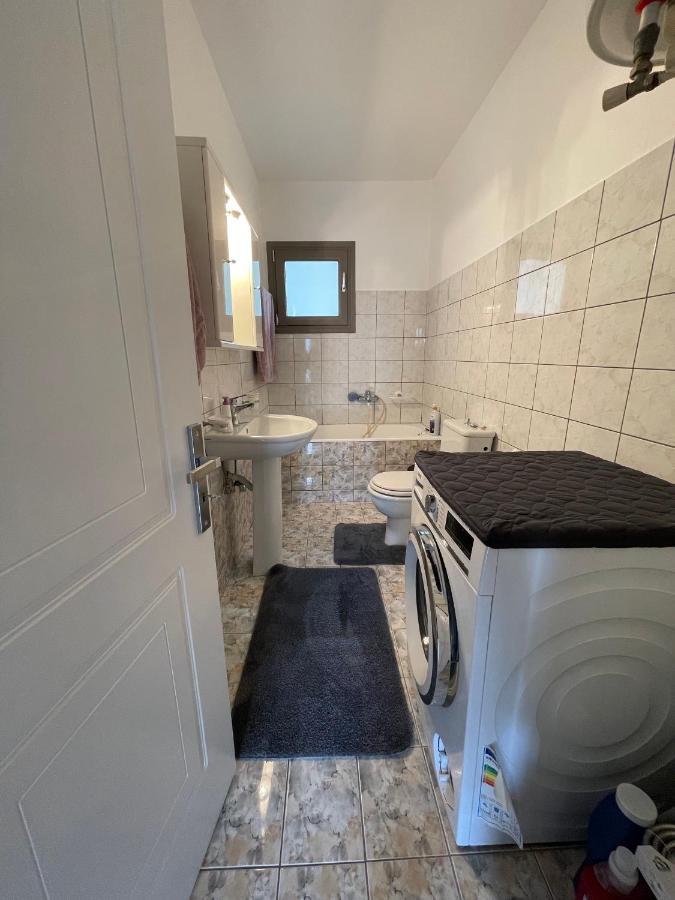 Litsa'S Apartment 伊古迈尼察 外观 照片