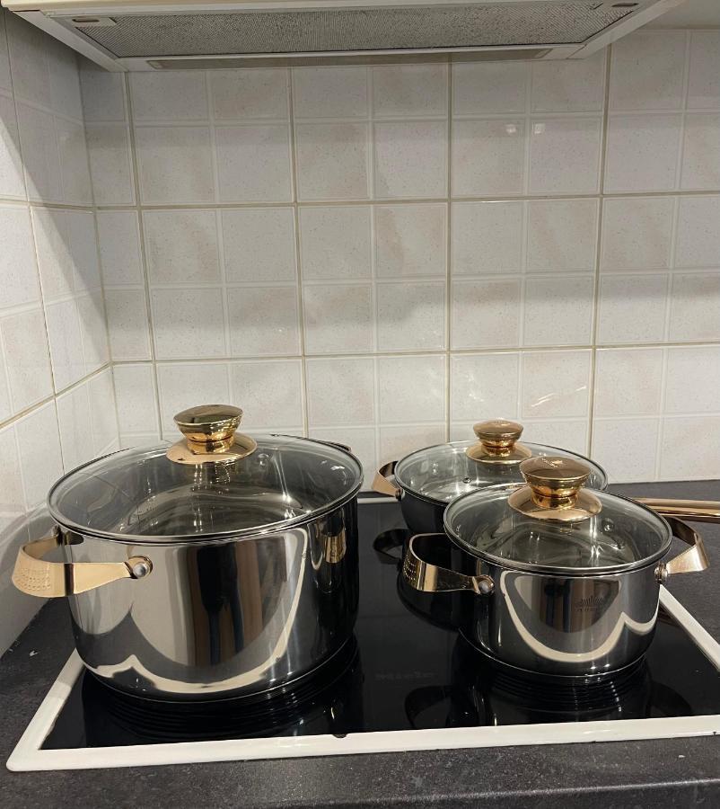 Litsa'S Apartment 伊古迈尼察 外观 照片